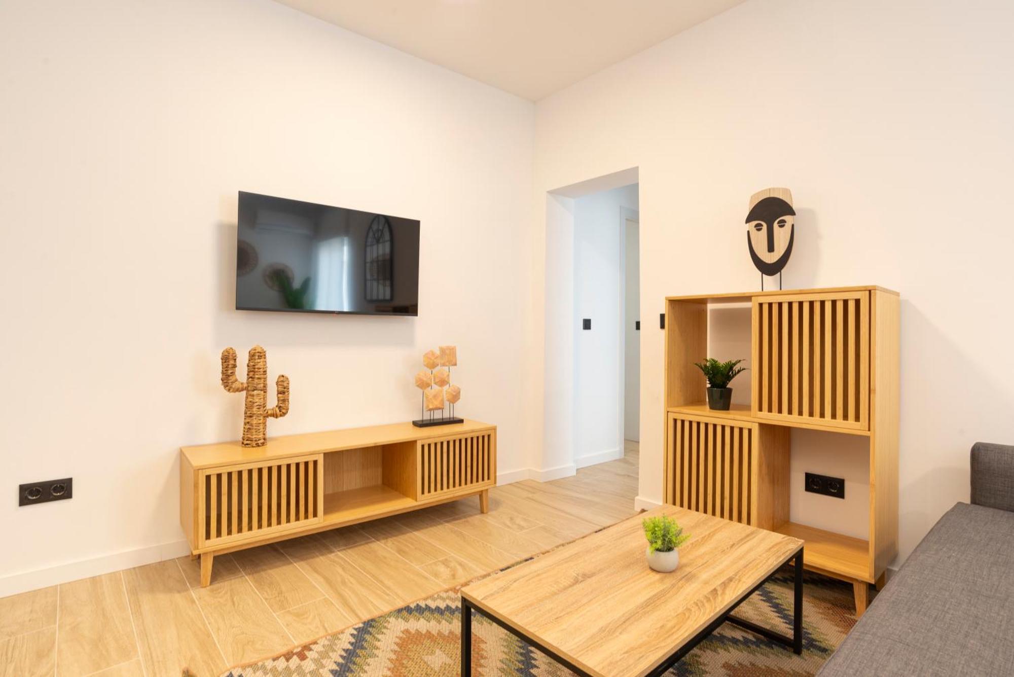 II Cozy & Modern Apartment Ayr มาลากา ภายนอก รูปภาพ